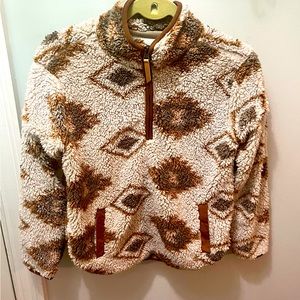 Altar’d state Fluffy quarter zip. Womens XS